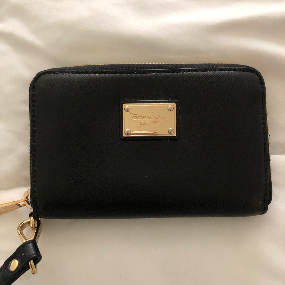 Michael Kors zip wallet with wrist strap